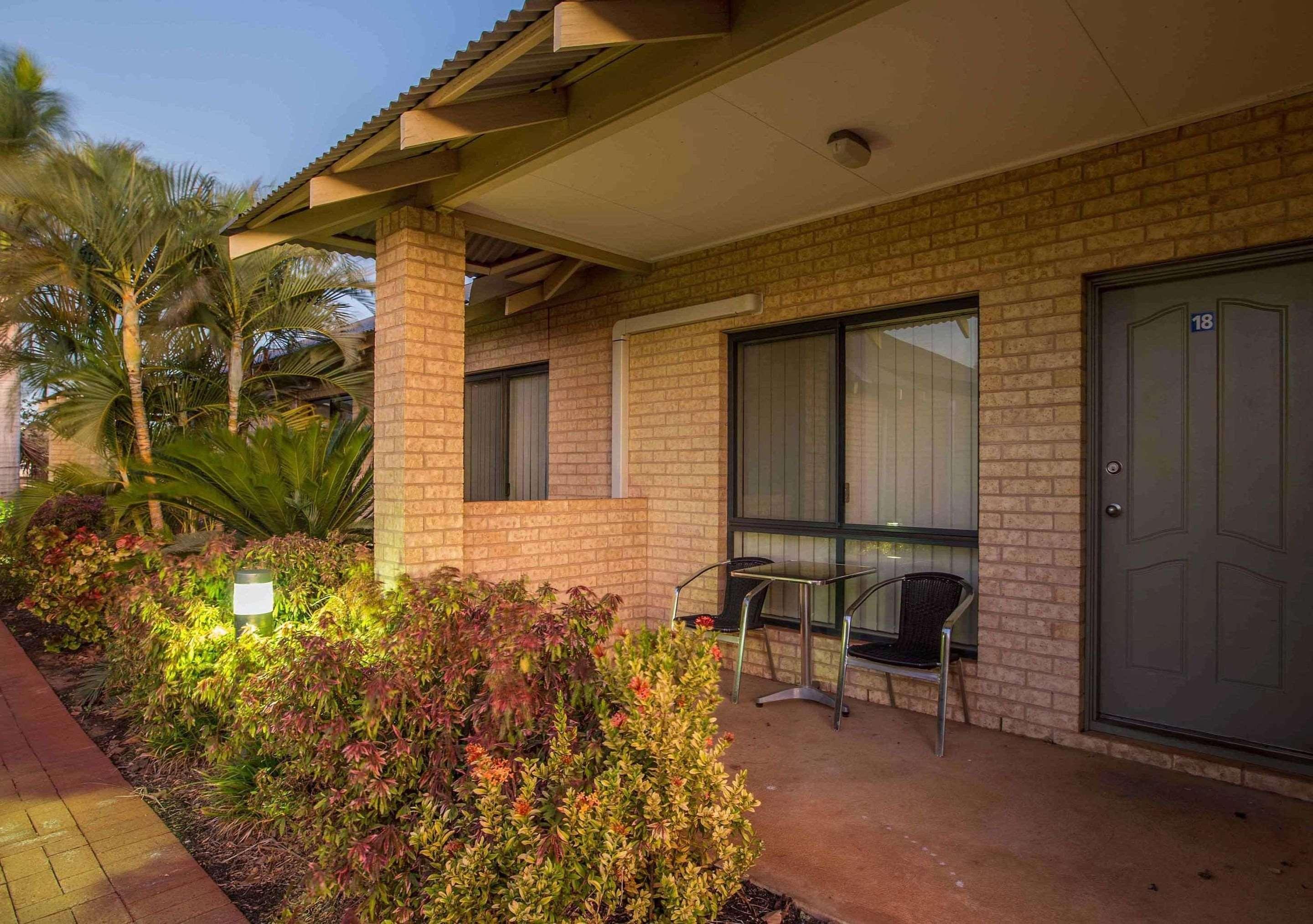 Comfort Inn & Suites Karratha Exterior photo