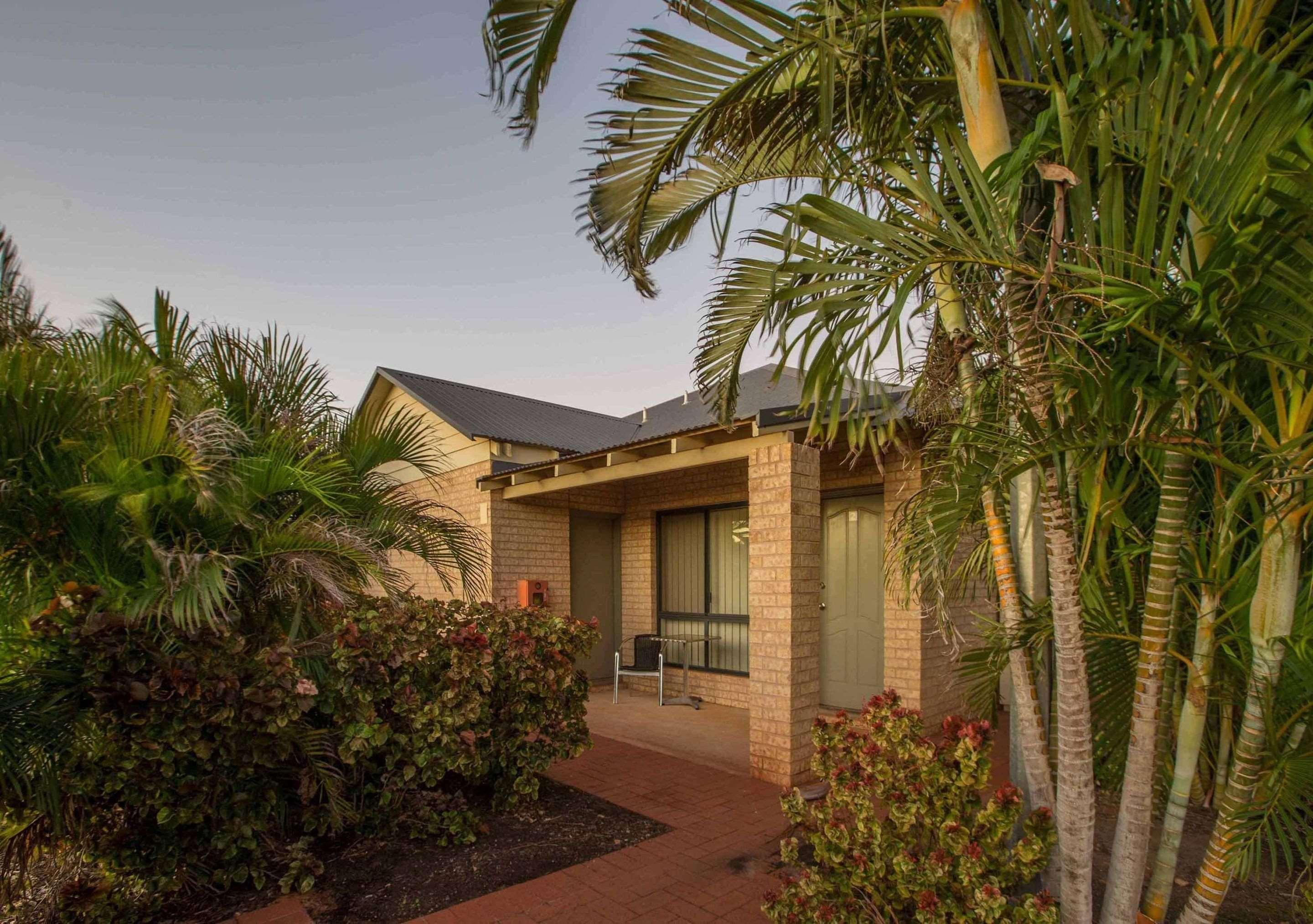 Comfort Inn & Suites Karratha Exterior photo