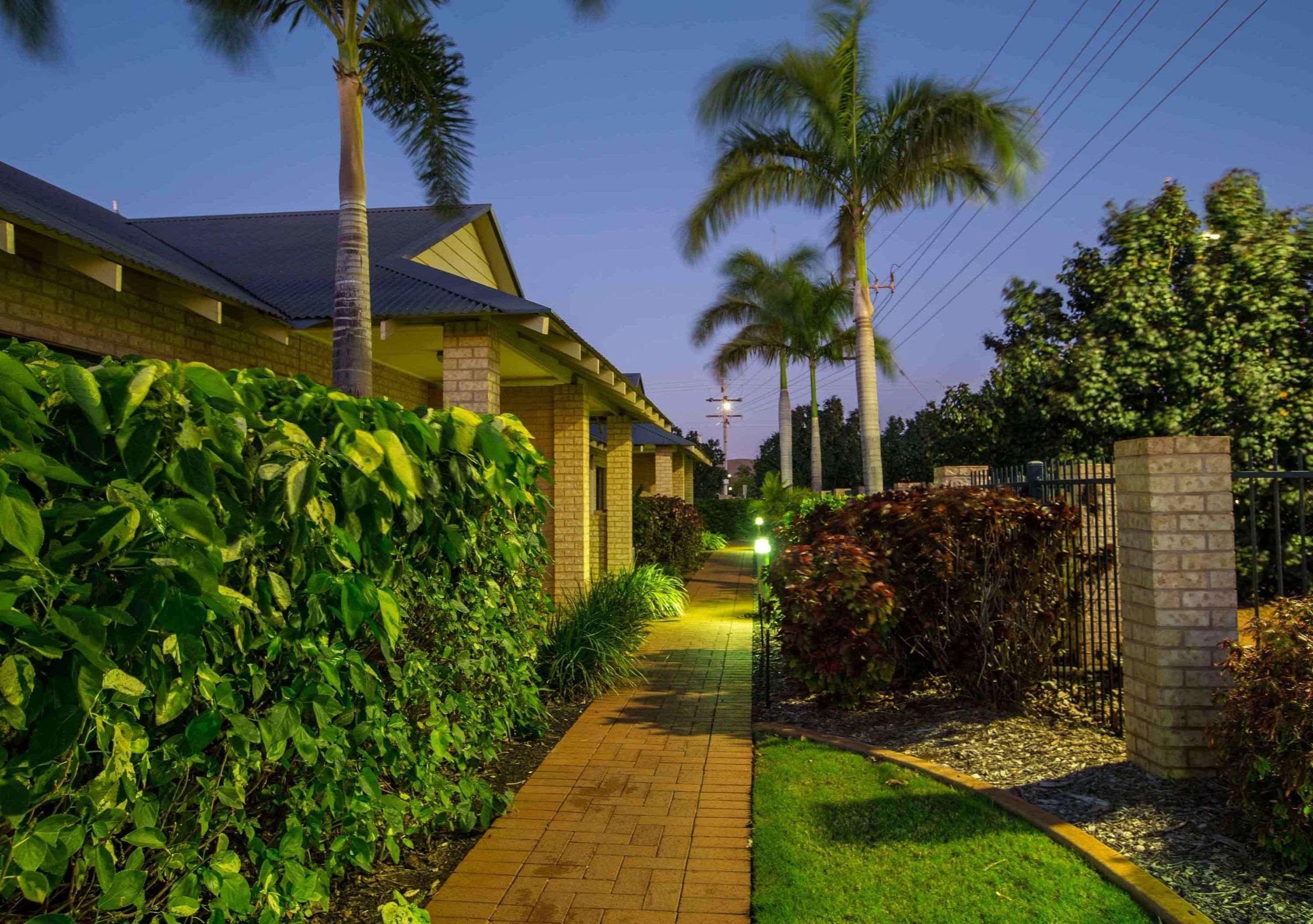 Comfort Inn & Suites Karratha Exterior photo