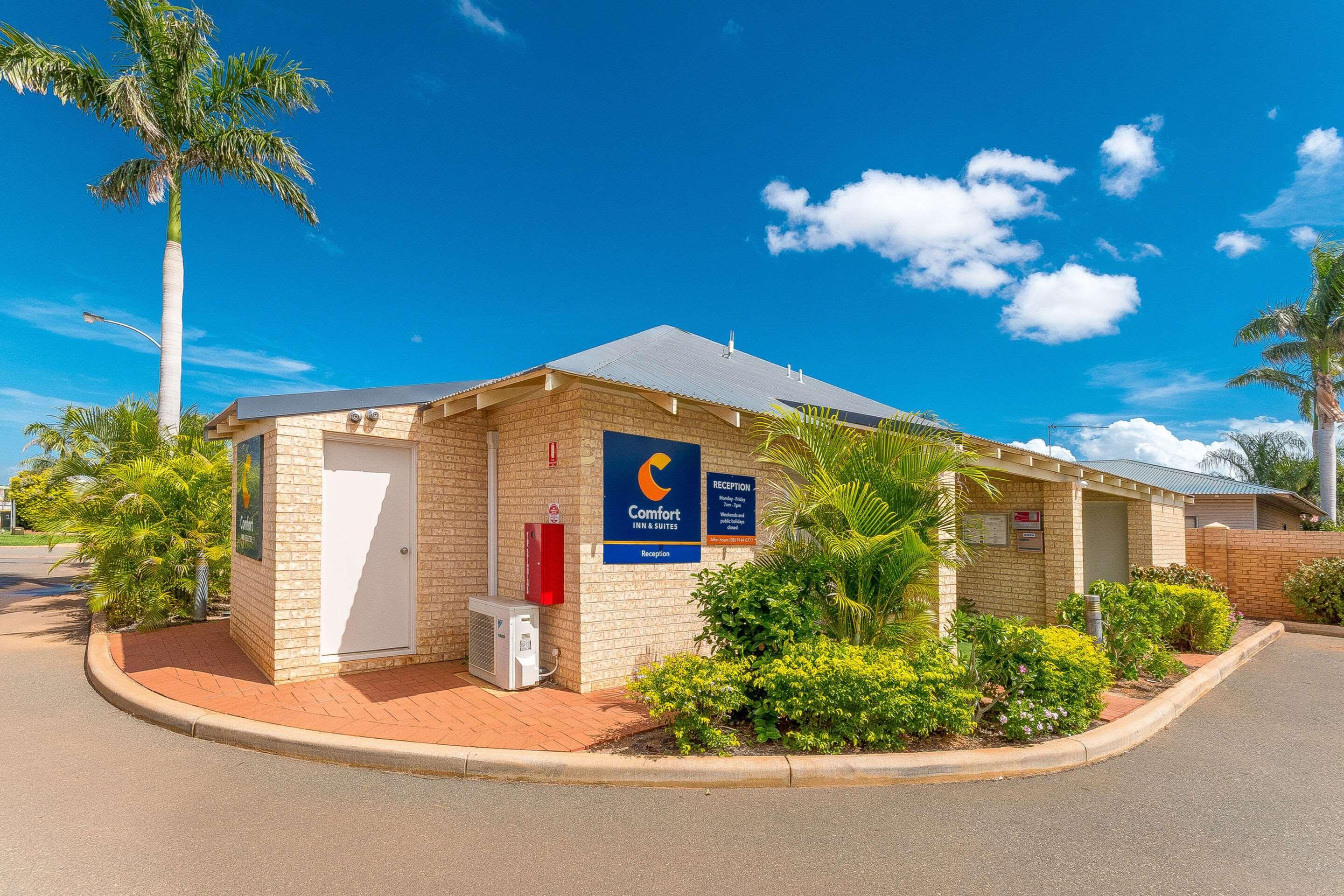 Comfort Inn & Suites Karratha Exterior photo