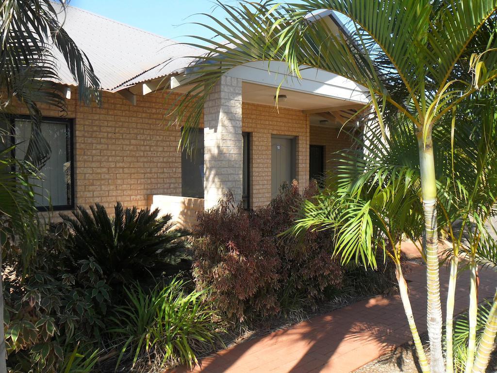 Comfort Inn & Suites Karratha Exterior photo