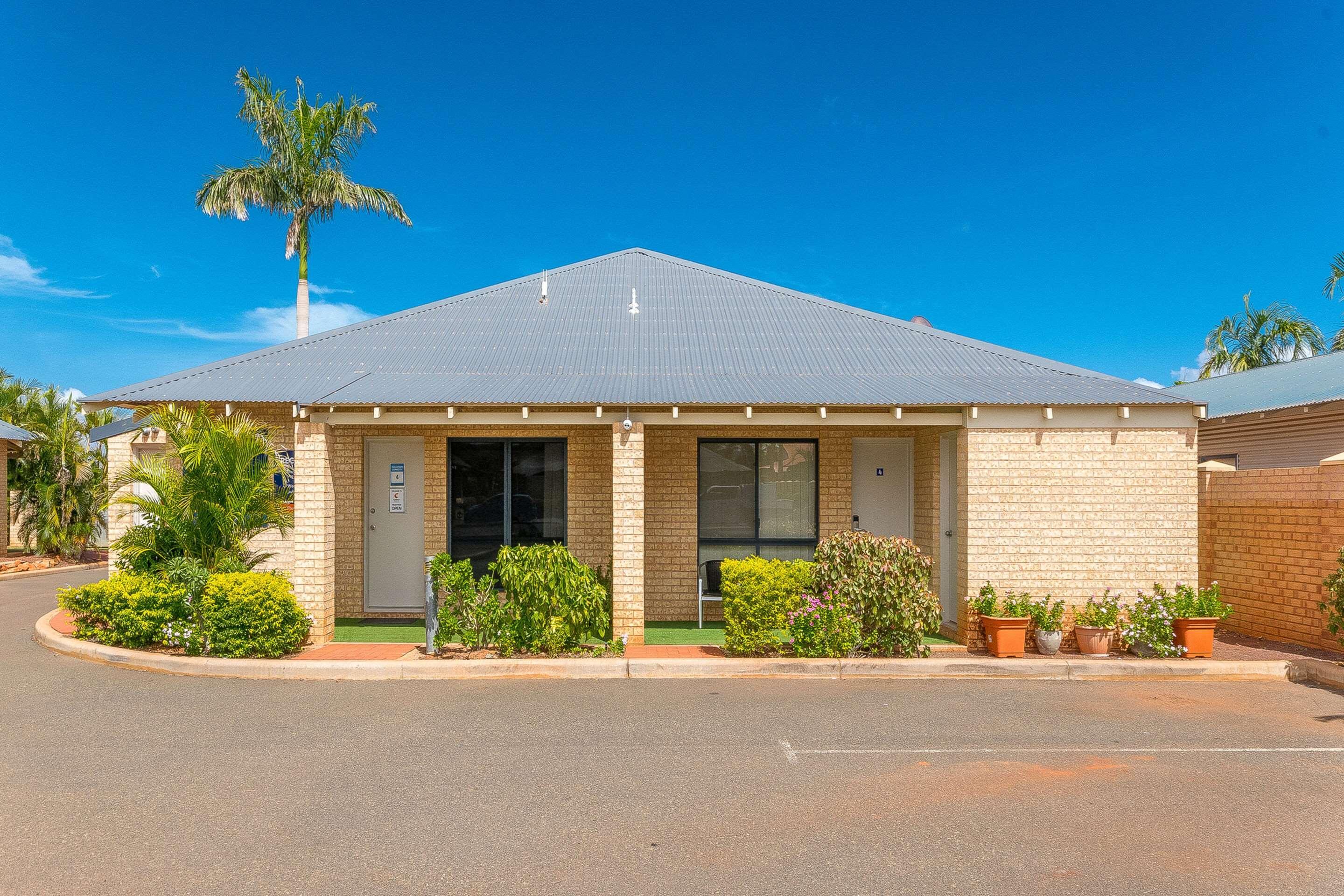 Comfort Inn & Suites Karratha Exterior photo