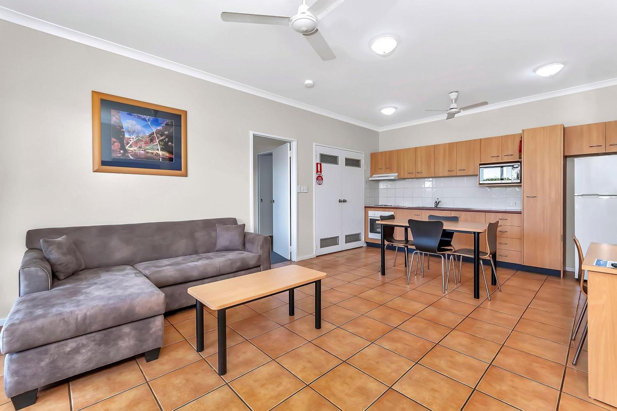 Comfort Inn & Suites Karratha Exterior photo