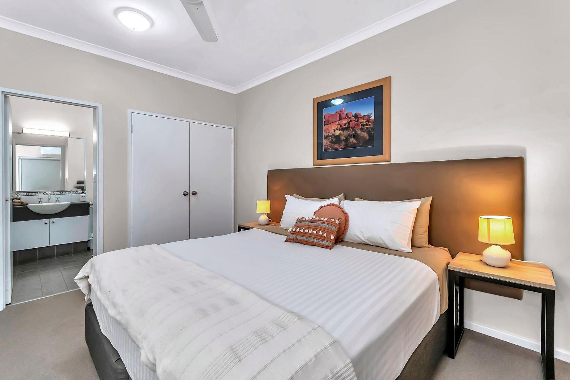 Comfort Inn & Suites Karratha Exterior photo